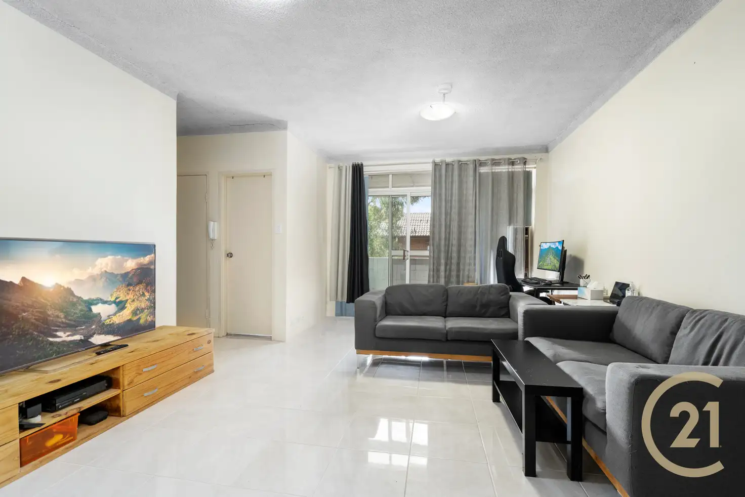 Main view of Homely unit listing, 31/4 Beale Street, Liverpool NSW 2170