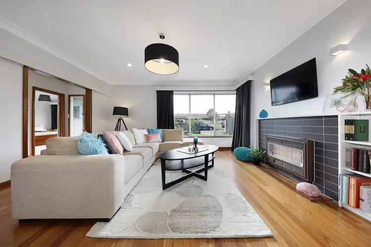 Second view of Homely house listing, 12 Opal Court, Bentleigh East VIC 3165