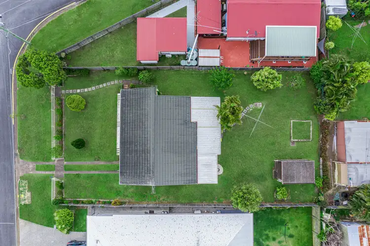 Second view of Homely house listing, 35 Coralie Avenue, Wynnum West QLD 4178