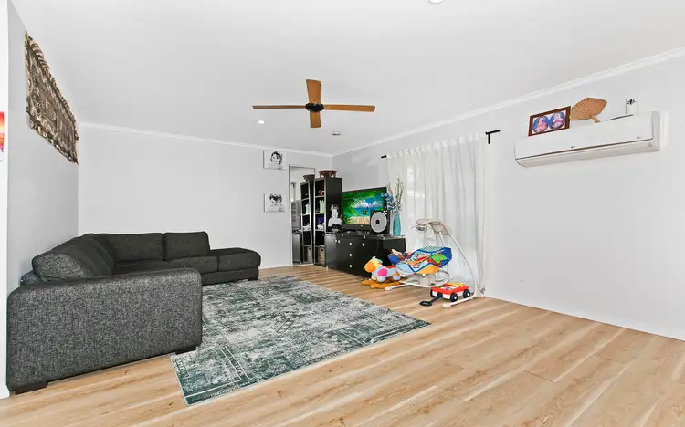Fifth view of Homely house listing, 1 Ifield Street, Mcdowall QLD 4053