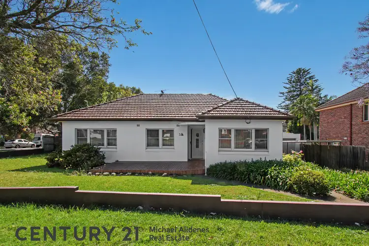 32 Caloola Crescent, Beverly Hills NSW 2209
