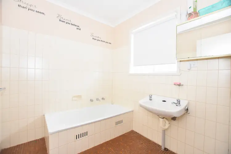 Fourth view of Homely unit listing, 1-2/29 Hillview Avenue, Moama NSW 2731