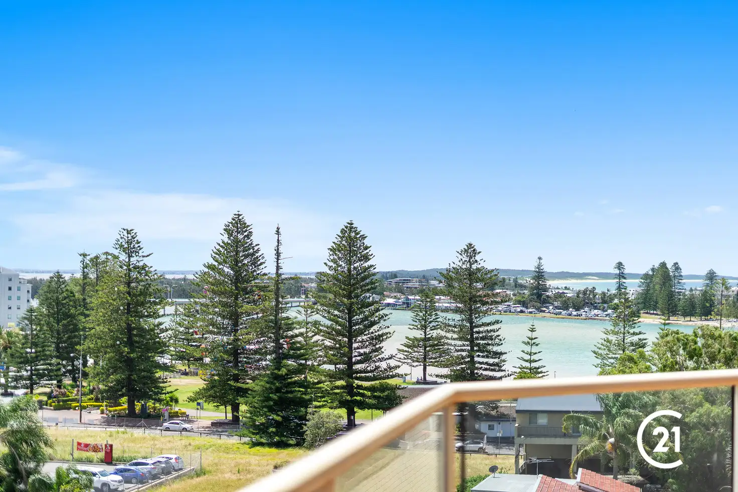 Main view of Homely unit listing, 21/11 Ocean Parade, The Entrance NSW 2261
