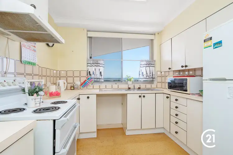 Fifth view of Homely unit listing, 21/11 Ocean Parade, The Entrance NSW 2261