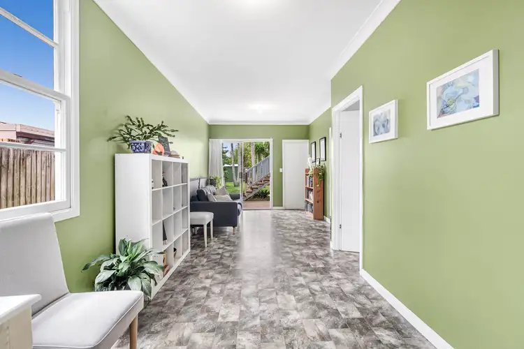 Sixth view of Homely house listing, 6 West Avenue, Wynnum QLD 4178