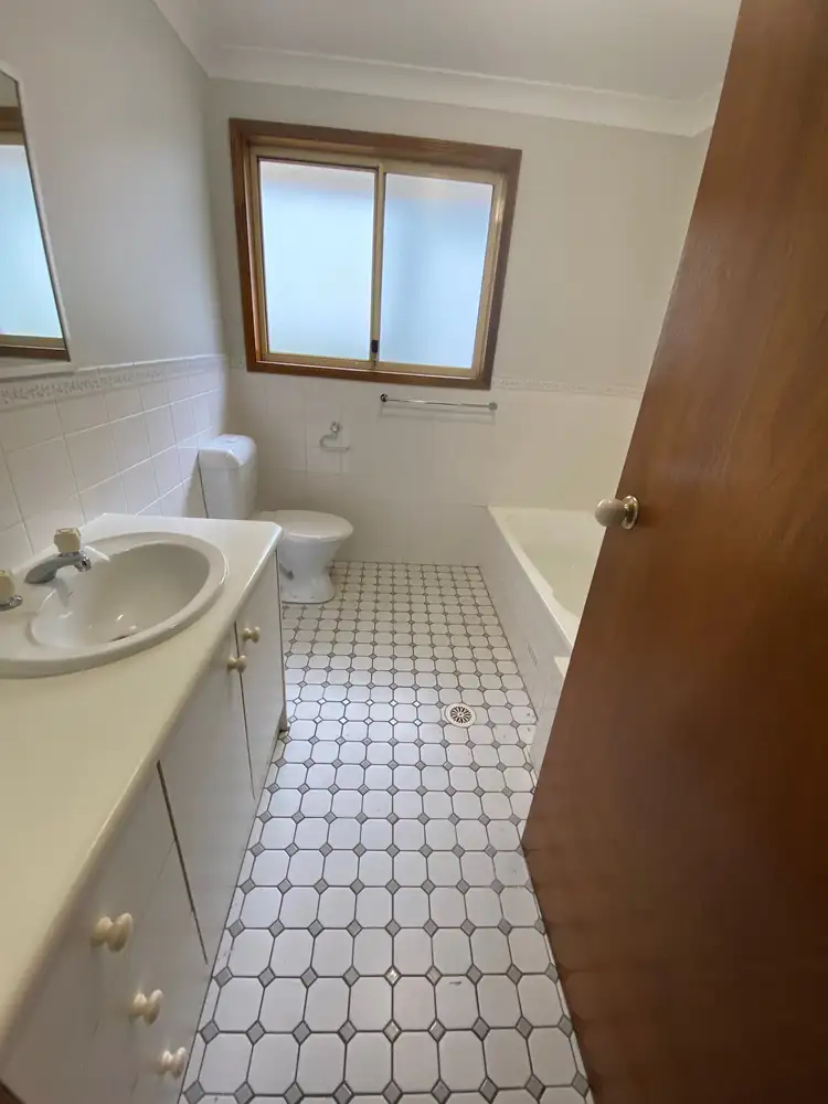 Third view of Homely unit listing, 4/31 Heshbon Street, Gateshead NSW 2290