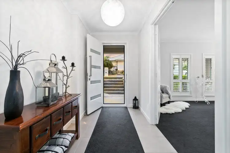 Fifth view of Homely house listing, 5 Stuart Court, Hallett Cove SA 5158