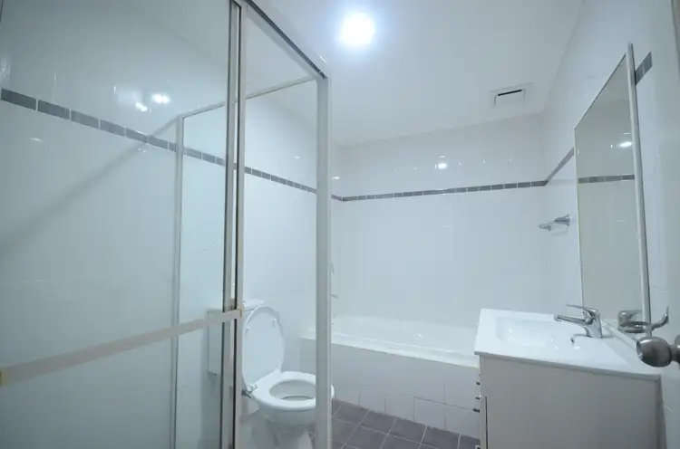 Fifth view of Homely unit listing, 4/10-12 Reid Ave, Westmead NSW 2145