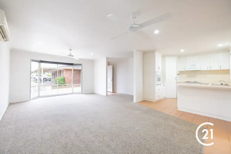 Second view of Homely house listing, 2/52 Lawson Drive, Moama NSW 2731