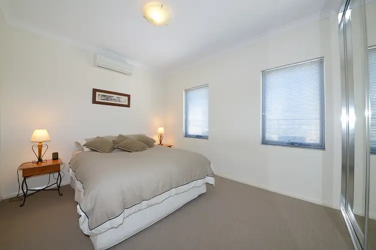 Fifth view of Homely townhouse listing, 6 Eveleigh Boulevard, Clarkson WA 6030