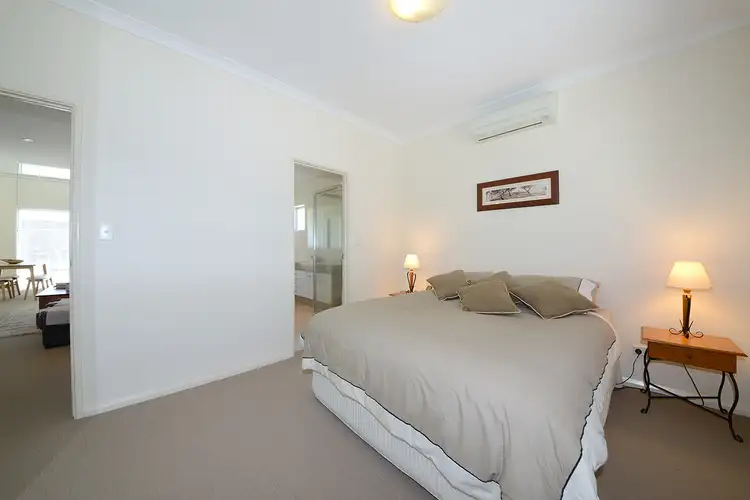 Sixth view of Homely townhouse listing, 6 Eveleigh Boulevard, Clarkson WA 6030