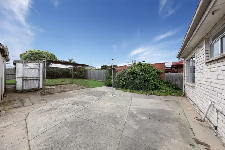 Third view of Homely house listing, 23 Hutchinson Street, Bentleigh VIC 3204