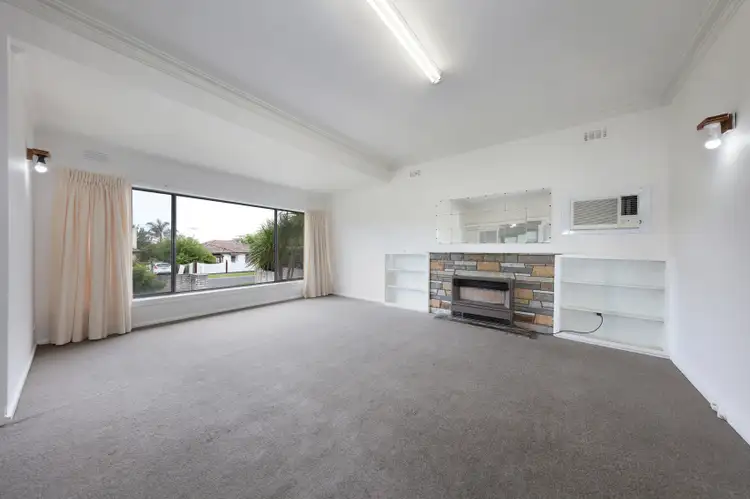 Sixth view of Homely house listing, 23 Hutchinson Street, Bentleigh VIC 3204
