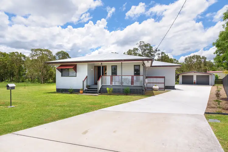 6 Regent Court, Cooloola Cove QLD 4580