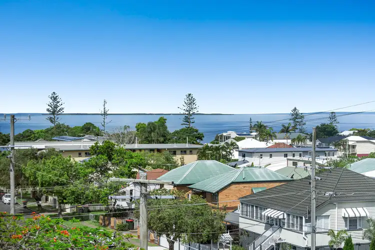 Main view of Homely apartment listing, Unit 6 of 88 Akonna Street, Wynnum QLD 4178