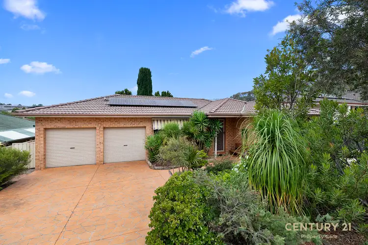 4 Canada Close, Minto NSW 2566