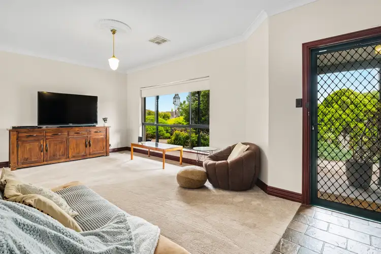 Sixth view of Homely house listing, 2 Barossa Way, Woodcroft SA 5162