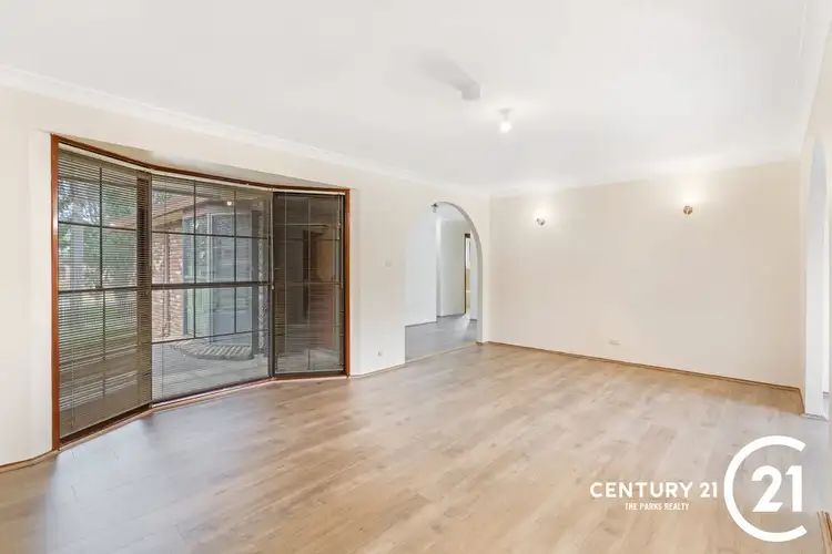Sixth view of Homely house listing, 8 Franklin Place, Bossley Park NSW 2176