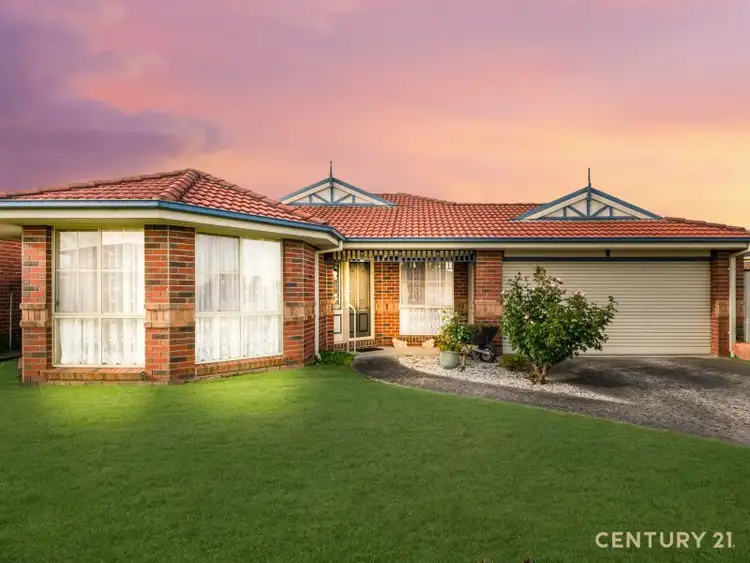 Main view of Homely house listing, 6 Blackmore Close, Pakenham VIC 3810