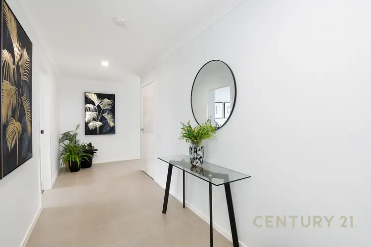 Fifth view of Homely house listing, 52 Meadowlea Crescent, Pakenham VIC 3810