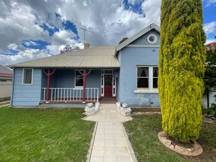 25 Johnson Street, Forbes NSW 2871