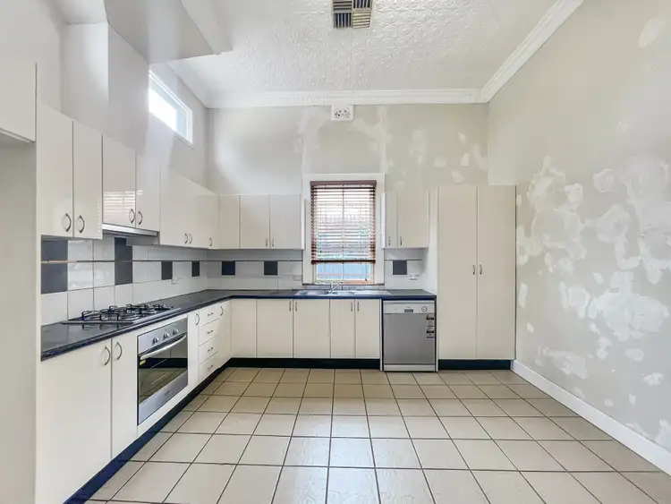 Fifth view of Homely house listing, 25 Johnson Street, Forbes NSW 2871