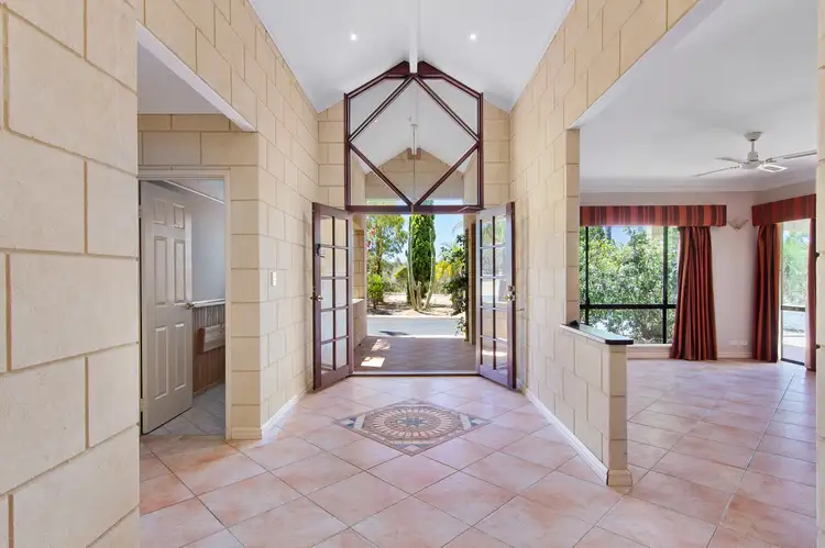 24 Sleaford Drive, Gelorup WA 6230