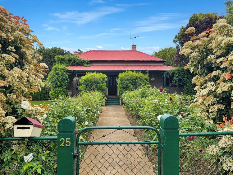 25 Farrand Street, Forbes NSW 2871