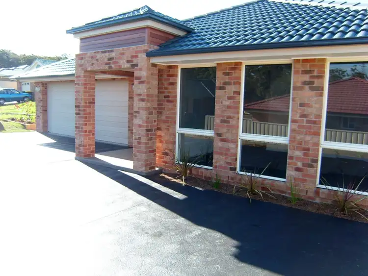 Main view of Homely house listing, 4 Quartz Place, Cameron Park NSW 2285