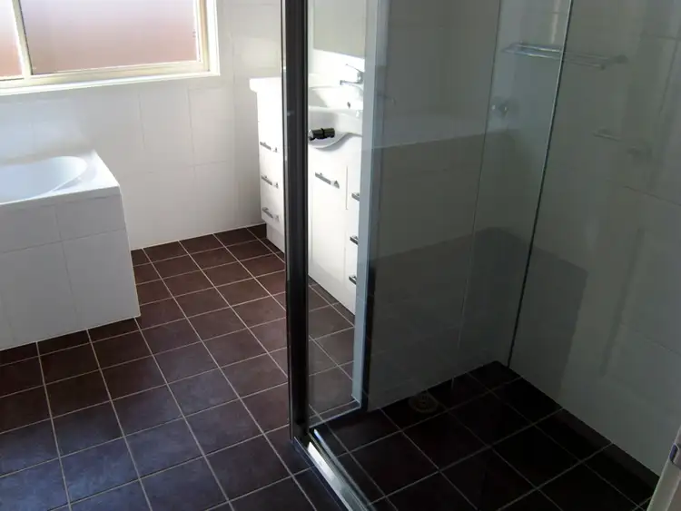 Third view of Homely house listing, 4 Quartz Place, Cameron Park NSW 2285