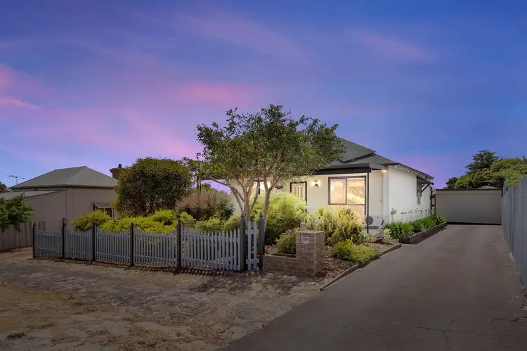16 Mungalup Road, Collie WA 6225