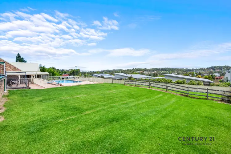 Third view of Homely house listing, 5 Florabelle Close, Mount Hutton NSW 2290