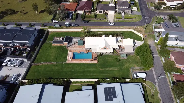 Fifth view of Homely house listing, 5 Florabelle Close, Mount Hutton NSW 2290