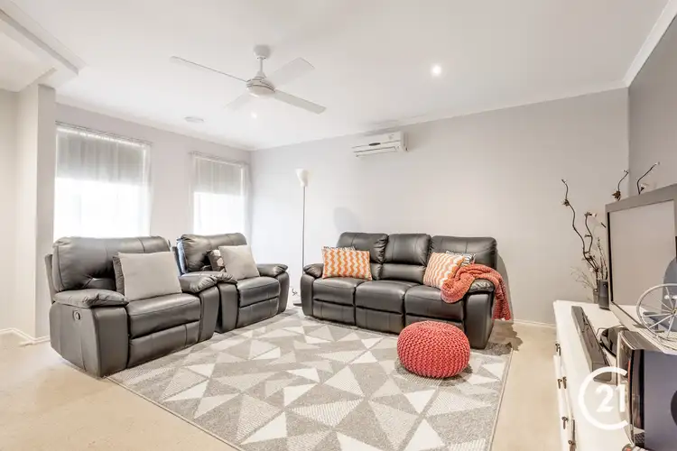 Second view of Homely house listing, 16 Elm Street, Echuca VIC 3564