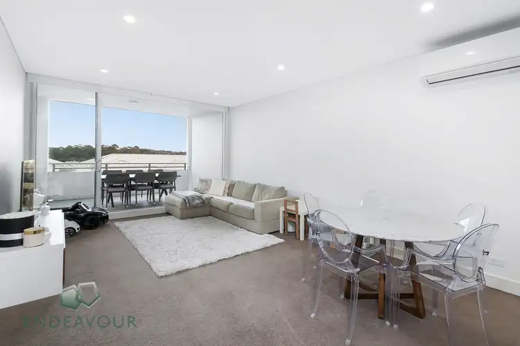 304/68 Peninsula Drive