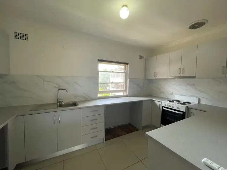 12a 2 Belmore Street