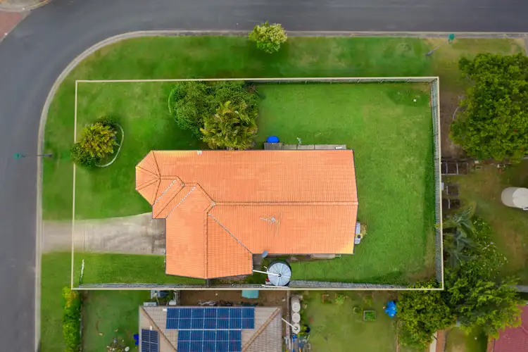 Second view of Homely house listing, 105 Wallaroo Way, Doolandella QLD 4077