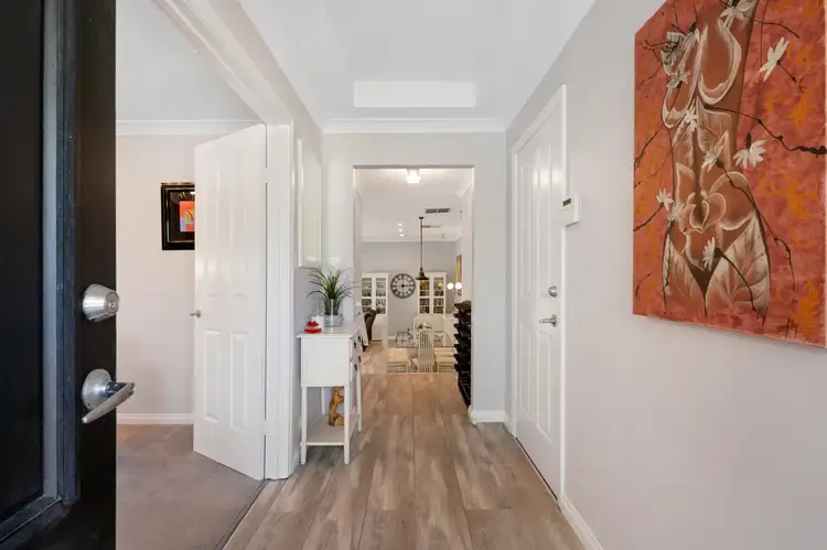 Fifth view of Homely house listing, 1 Stuart Court, Hallett Cove SA 5158