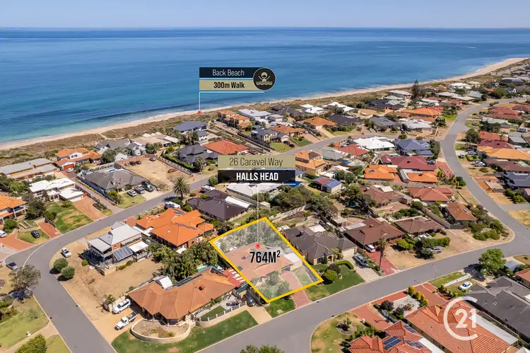 26 Caravel Way, Halls Head WA 6210