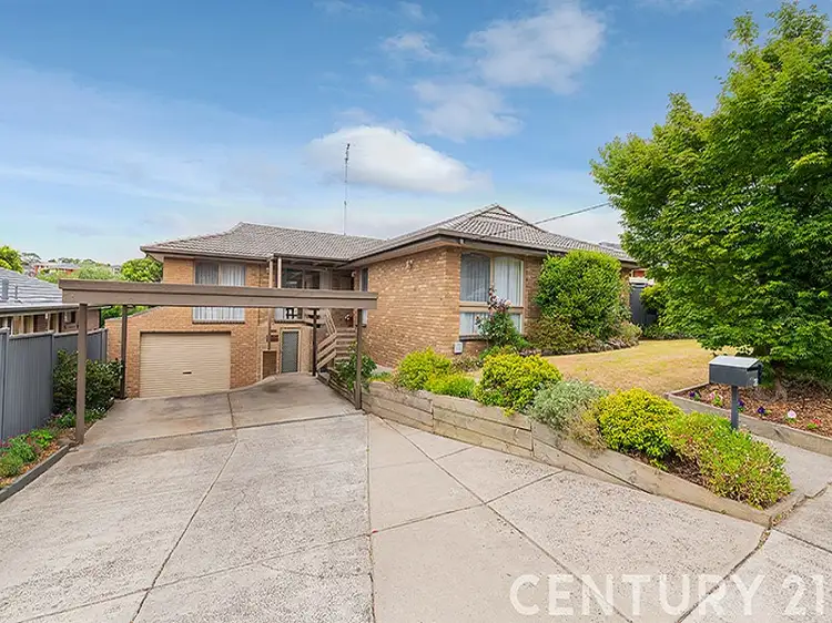 28 Exell Drive, Dandenong North VIC 3175