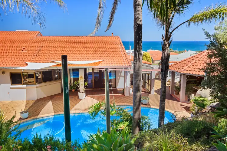 Fifth view of Homely house listing, 11 Swansen Place, Bunbury WA 6230