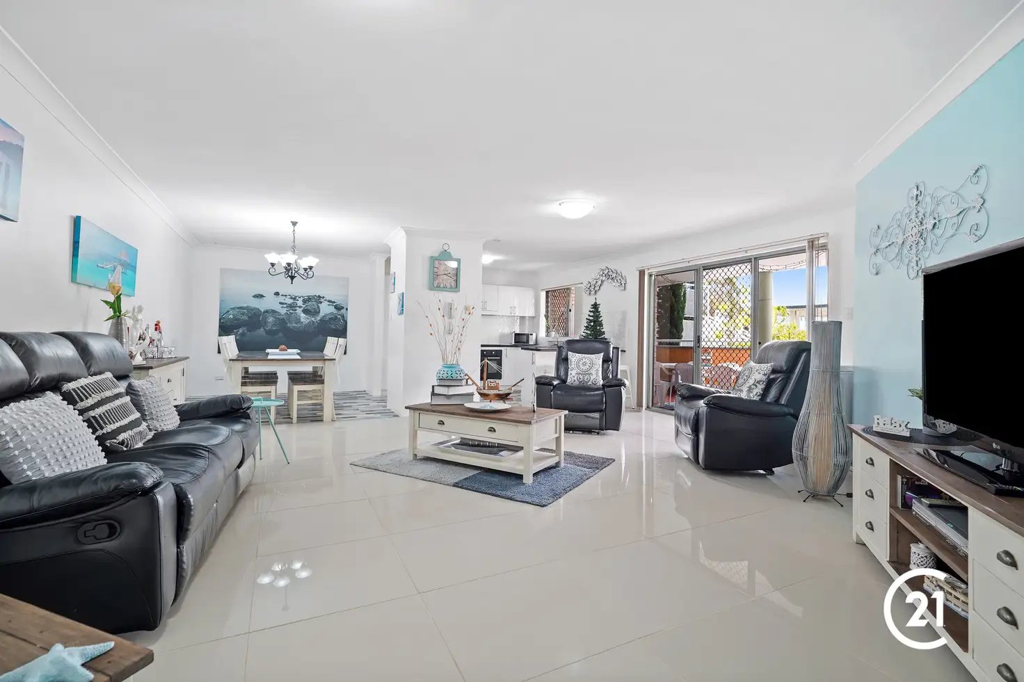 Main view of Homely unit listing, 19/9 Bayview Avenue, The Entrance NSW 2261