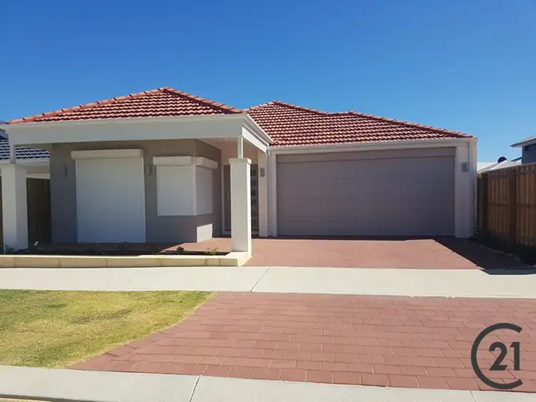 Main view of Homely house listing, 4 Pavetta Approach, Halls Head WA 6210