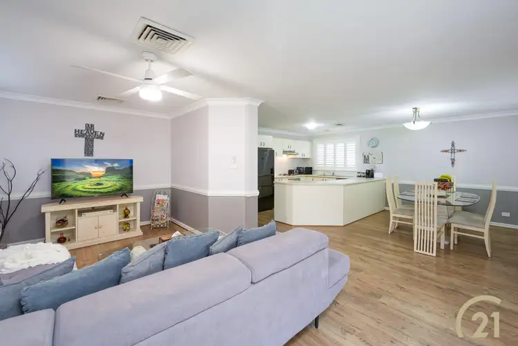 Sixth view of Homely house listing, 35 Scottsdale Circuit, West Hoxton NSW 2171