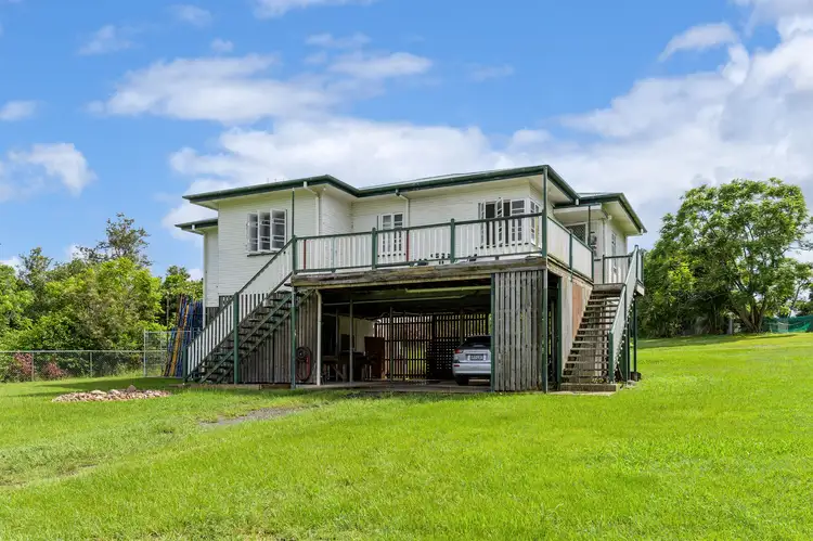 3 Perry Lane, Southside QLD 4570