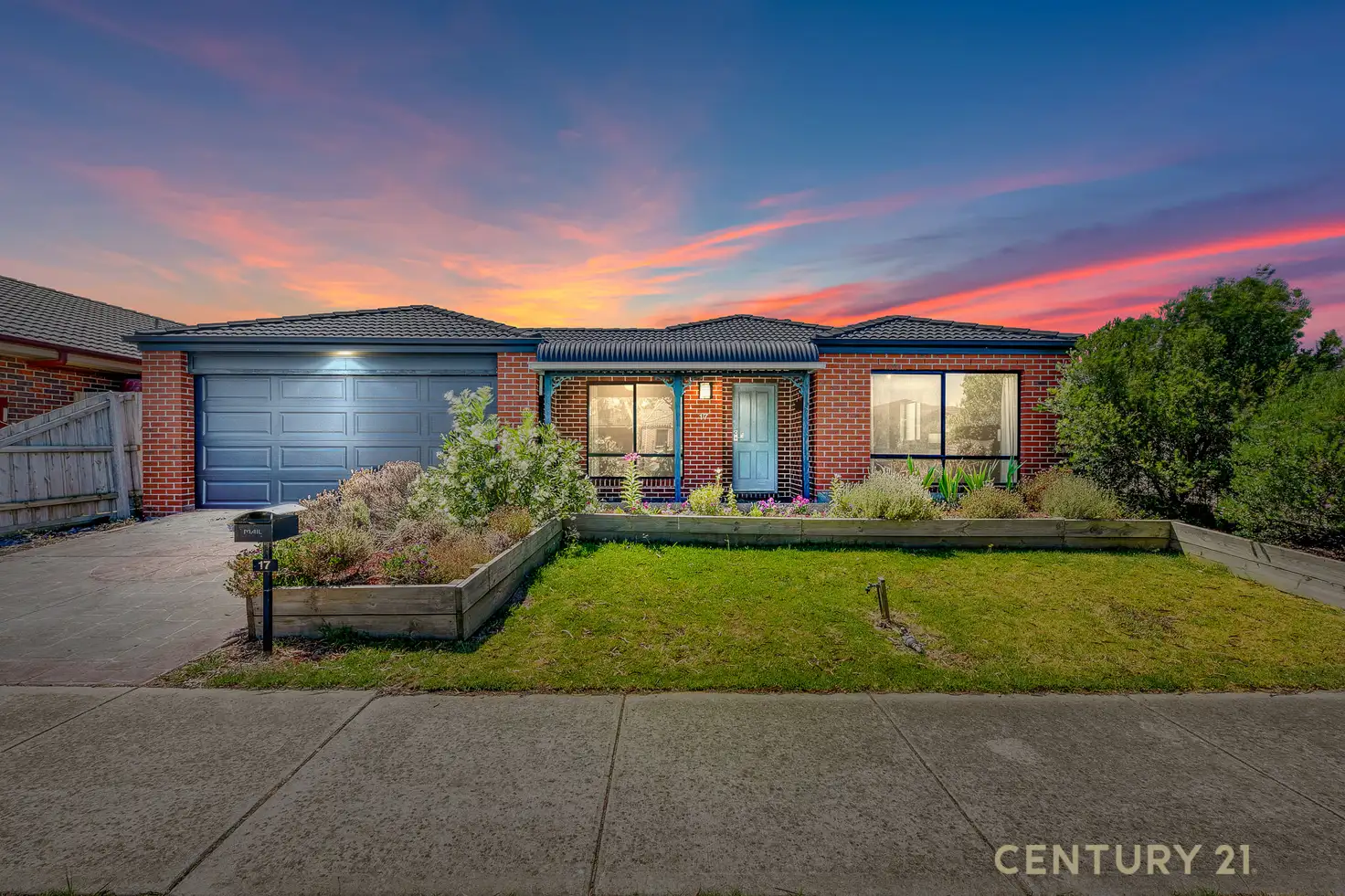 Main view of Homely house listing, 17 Licodia Drive, Pakenham VIC 3810