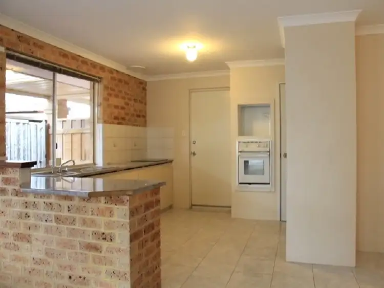 Second view of Homely house listing, 8 Vermilion Glade, Warnbro WA 6169