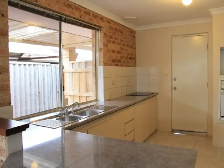 Fourth view of Homely house listing, 8 Vermilion Glade, Warnbro WA 6169