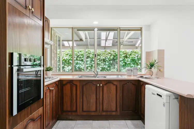 Sixth view of Homely house listing, 19 Holmeswood Court, Onkaparinga Hills SA 5163