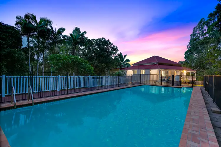 301 Hunchy Road, Hunchy QLD 4555